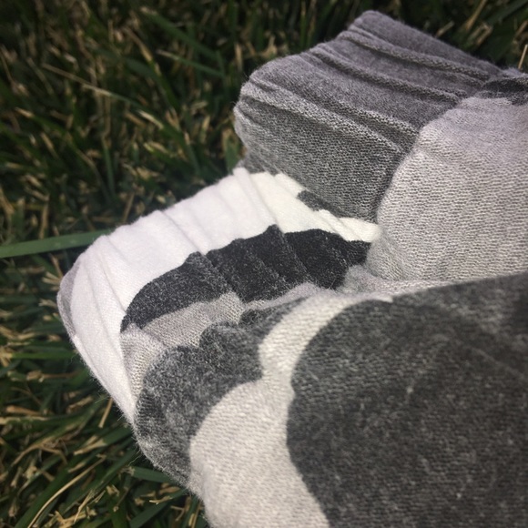 White Camo Cargo Pants - Picture 5 of 6